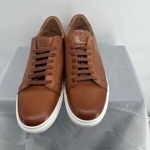 Bruno Magli magnifico cognac low top sneakers